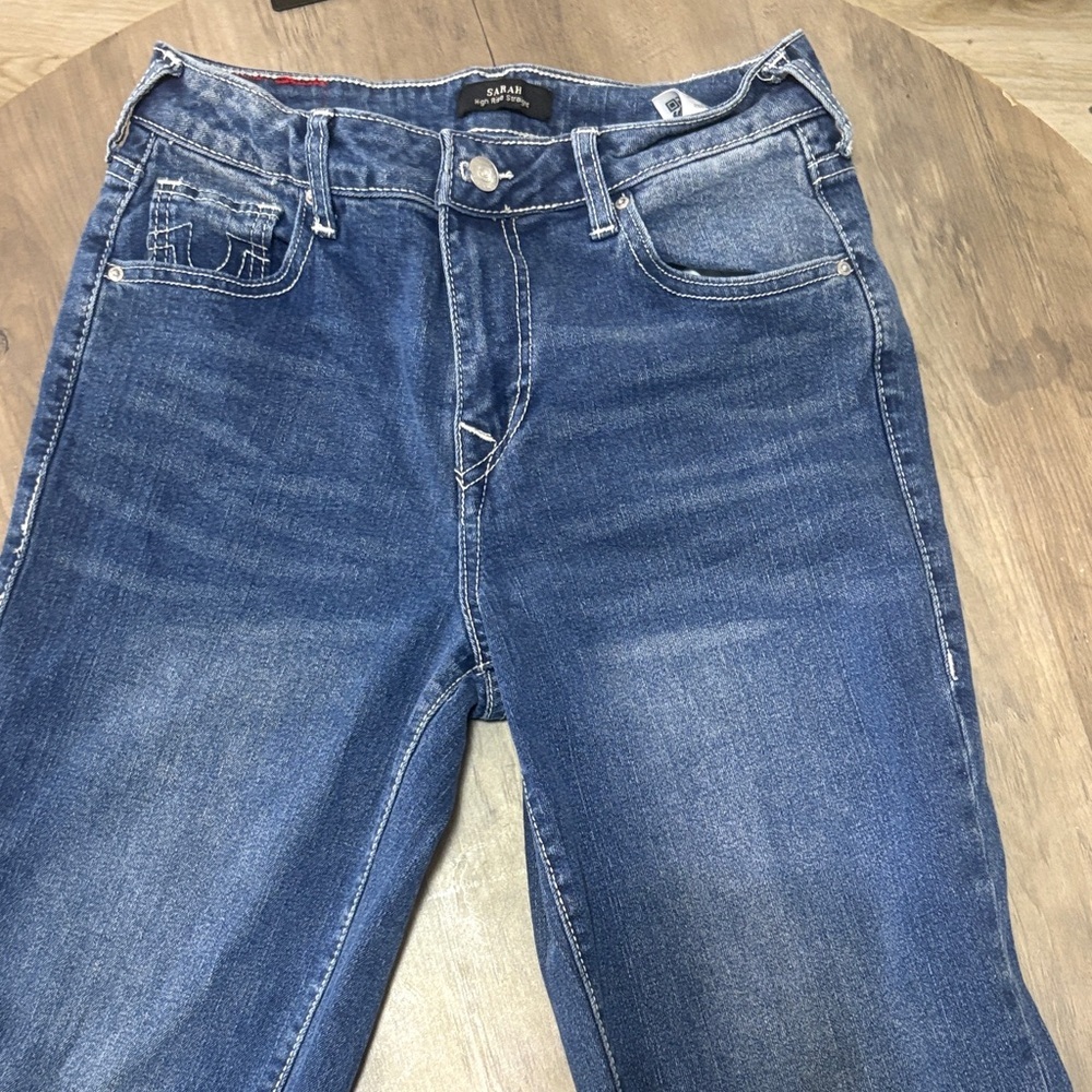 Sara High-Rise Women's Jeans in Washed Blue